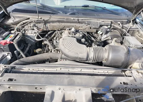 2002 Ford F-150 Lariat/Xlt из США, поврежденный, VIN 1FTRW076X2KE34028